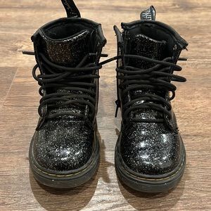 Dr. Martens toddler size 9